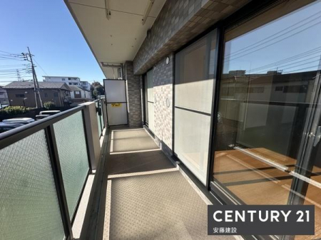 �o���R�j�[�@�y�@�o���R�j�[�@/�@Balcony�@�z
2��������o���\�ȓ�����o���R�j�[�I
�����Ղ�̓������𗁂тĐ��󕨂��������芣���܂�