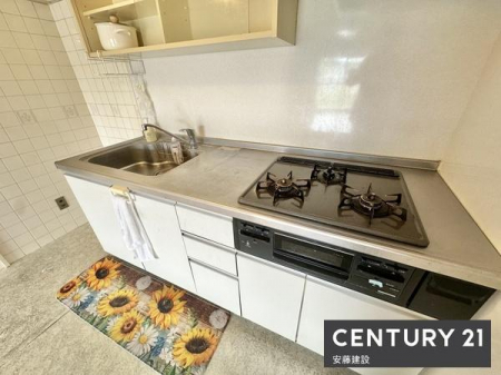 �L�b�`���@�y�@�L�b�`���@/�@Kitchen�@�z
�������ɏW���ł���Ɨ��^�V�X�e���L�b�`��