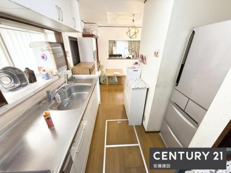 �L�b�`���@�y�@�L�b�`���@/�@Kitchen�@�z
�������ɏW���ł���Ɨ��^�V�X�e���L�b�`��
�①�ɒu��������蓮���m�ۂ��΂�����ł��I