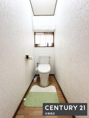 �g�C���@�y�@�g�C���@/�@toilet�@�z
���ւ��炷���A�N�Z�X�ł��郊�r���O�Ƃ͓Ɨ������g�C��
�J�����₷�����ʒu�Ŋ��C�⑋���̂̑|�������₷���̂��|�C���g�I