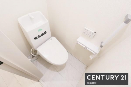 �g�C���@�y�@�g�C���@/�@toilet�@�z
�����I�ȃE�H�V�����b�g�t���g�C��
�肷����������Ă���A������̕��܂ň��S���Ă��g�����������܂�
