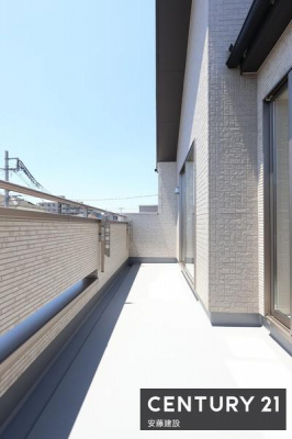 �o���R�j�[�@�y�@�o���R�j�[�@/�@Balcony�@�z
2��������o����\�ȓ�����o���R�j�[�I
�z���肪�悭���󕨂��������芣���܂�