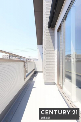 �o���R�j�[�@�y�@�o���R�j�[�@/�@Balcony�@�z
2��������o����\�ȓ�����o���R�j�[�I
�z���肪�悭���󕨂��������芣���܂�