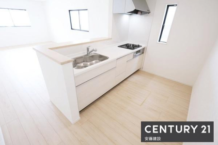 �L�b�`���@�y�@�L�b�`���@/�@Kitchen�@�z
���r���O�����n����I�[�v���L�b�`���ŁA�������̎󂯓n�����X���[�Y�I
��������M��ɂ�����������ɂ����݌v