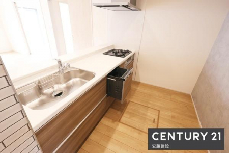 �L�b�`���@�y�@�L�b�`���@/�@Kitchen�@�z
���r���O�����n����I�[�v���L�b�`���ŁA�������̎󂯓n�����X���[�Y�I
���C�����̗ǂ����������W�t�[�h�ŔM��ɂ�����������ɂ����݌v