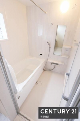 �����@�y�@�����@/�@Bathroom�@�z
�z�e���̂悤�ȏ㎿�ȃf�U�C���̃V�X�e���o�X
�����g�[�����@��������Ă��芷�C���₷���A�~��͉ߓx�ȉ��x����h���܂�
