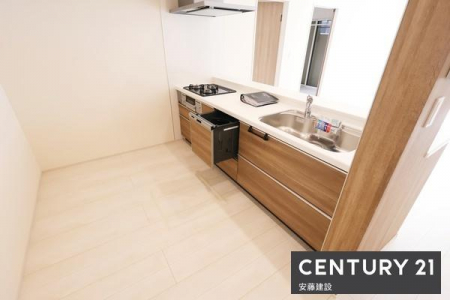 �L�b�`���@�y�@�L�b�`���@/�@Kitchen�@�z
���r���O�����n����I�[�v���L�b�`���I�������̎󂯓n�����X���[�Y�I
���C�����̗ǂ����������W�t�[�h�ŔM��ɂ�����������ɂ����݌v