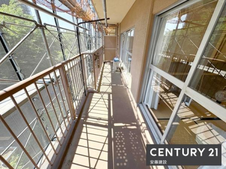 �o���R�j�[�@�y�@�o���R�j�[�@/�@Balcony�@�z
3��������o����\�ȓ쐼�����o���R�j�[�I
�z���肪�悭���󕨂��������芣���܂�