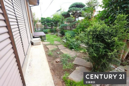 ��@�y�@��@/�@Garden�@�z
�쓌�����ŗz������̗ǂ�����
���r���O���猩����i�F�����J���I�ɂȂ�A�S�n�悢���Ԃ��߂��������ł��ˁI