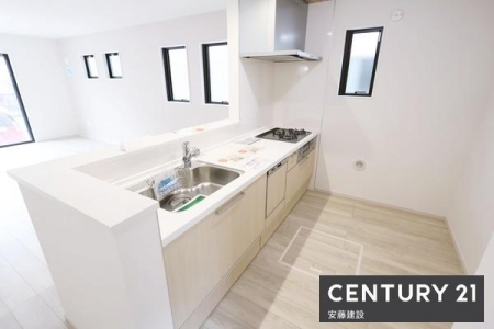 �L�b�`���@�y�@�L�b�`���@/�@Kitchen�@�z
���q�l�������Ȃ���A�e���r���y���݂����ł���J���I�ȃI�[�v���L�b�`��
�������̕Еt����^�яo�������₷���֗��Ȑ݌v