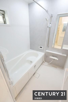 �����@�y�@�����@/�@Bathroom�@�z
�������Ǝ����̃o�X�^�C�����߂��������Ȑ��������闁��
���������@��������Ă��芷�C���₷���A�~��͉ߓx�ȉ��x����h���܂�