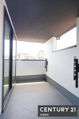 �o���R�j�[�@�y�@�o���R�j�[�@/�@Balcony�@�z
�V����C�ɂ������󂪂ł���쓌�����C���i�[�o���R�j�[�I
���C�h�o���R�j�[�̂��ߐ��󕨂̗ʂ������Ă����S�ł�