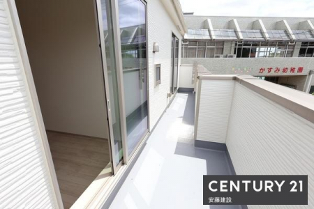 �o���R�j�[�@�y�@�o���R�j�[�@/�@Balcony�@�z
2��������o���\�ȓ�����o���R�j�[�I
�z���肪�悭���󕨂��������芣���܂�