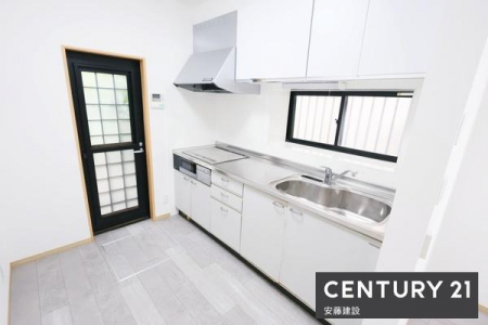 �L�b�`���@�y�@�L�b�`���@/�@Kitchen�@�z
��ƂƎ��[�̃X�y�[�X����������m�ۂ����L�b�`��
�����������S�~�̊Ǘ������₷���A�ɂ�����������ɂ����݌v