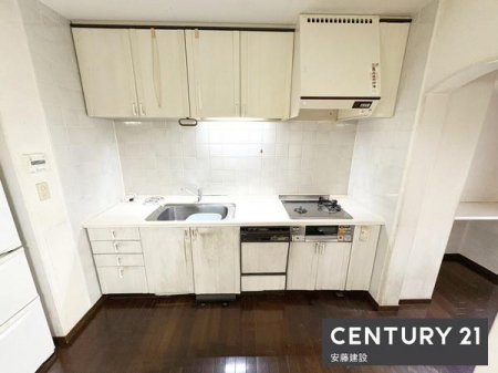 �L�b�`���@�y�@�L�b�`���@/�@Kitchen�@�z
��ƂƎ��[�̃X�y�[�X����������m�ۂ����L�b�`��
�����������S�~�̊Ǘ������₷���A�ɂ�����������ɂ����݌v