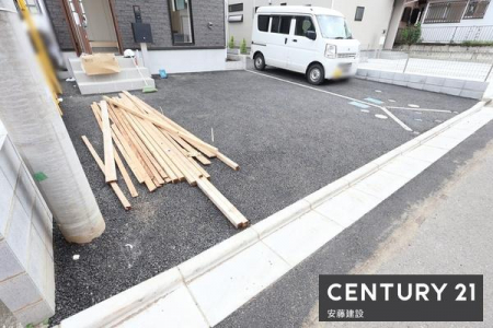 ���ԏ�@�y�@���ԏ�@/�@parking�@�z
����1��\�ȃX�y�[�X