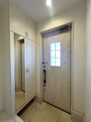 ���ց@�y�@���ց@/�@entrance�@�z
�Z�ސl�𖈓�������}�������A�������̂��錺��
�U�炩�肪���Ȍ��ւ���������Еt���V���[�Y�{�b�N�X�����I