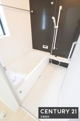 �����@�y�@�����@/�@Bathroom�@�z
�z�e���̂悤�ȏ㎿�ȃf�U�C���̃V�X�e���o�X
�����g�[�����@��������Ă��芷�C���₷���A�~��͉ߓx�ȉ��x����h���܂�