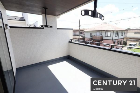 �o���R�j�[�@�y�@�o���R�j�[�@/�@Balcony�@�z
�V����C�ɂ������󂪂ł���C���i�[�o���R�j�[�I
���C�h�o���R�j�[�̂��ߐ��󕨂̗ʂ������Ă����S�ł�