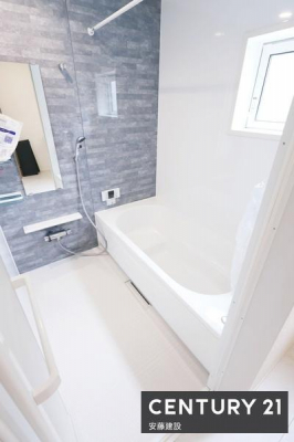 �����@�y�@�����@/�@Bathroom�@�z
�z�e���̂悤�ȏ㎿�ȃf�U�C���̃V�X�e���o�X
�����g�[�����@��������Ă��芷�C���₷���A�~��͉ߓx�ȉ��x����h���܂�