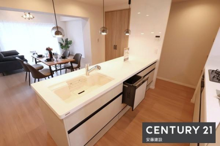�L�b�`���@�y�@�L�b�`���@/�@Kitchen�@�z
��ƃX�y�[�X���L���J���I�ŁA������Еt���̎菇���X���[�Y�ȃL�b�`��
���Ƒ��Ɖ�b���y���݂Ȃ�����K�ɉƎ����ł��閣�͓I�ȋ�Ԃł��I