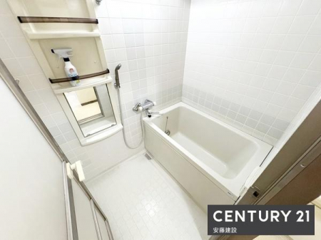 �����@�y�@�����@/�@Bathroom�@�z
�������̂���o�X���[���͈���̔�������Ă�����ԂɁI