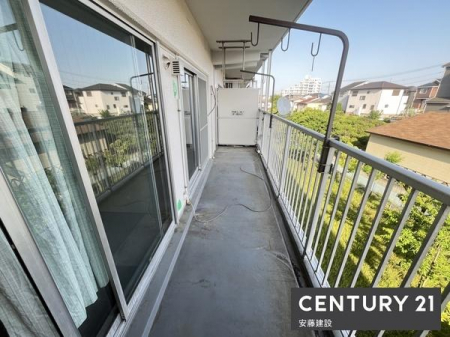 �o���R�j�[�@�y�@�o���R�j�[�@/�@Balcony�@�z
2��������o���\�ȓ�����o���R�j�[�I
�z���肪�悭���󕨂��������芣���܂�