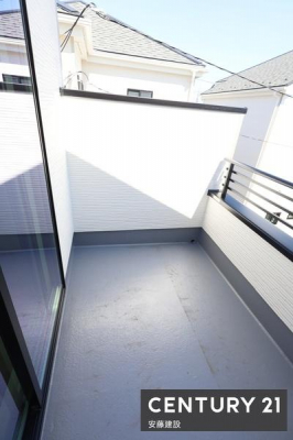 �o���R�j�[�@�y�@�o���R�j�[�@/�@Balcony�@�z
2�ʃo���R�j�[
1�͐��󕨁A������̓v���C�x�[�g��ԂƂ��Ďg�p�ł��܂�