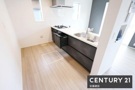 �L�b�`���@�y�@�L�b�`���@/�@Kitchen�@�z
���r���O�����n����I�[�v���L�b�`���I�S�~�o����Ǘ��̂��₷��������t��
���C�����̗ǂ����������W�t�[�h�ŔM��ɂ�����������ɂ����݌v