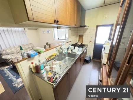 �L�b�`���@�y�@�L�b�`���@/�@Kitchen�@�z
���[�ƍ�ƃX�y�[�X����������m�ۂ����Ζʎ��V�X�e���L�b�`���I
�������̕Еt����^�яo�������₷���֗��Ȑ݌v