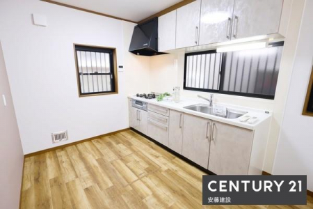 �L�b�`���@�y�@�L�b�`���@/�@Kitchen�@�z
���[�ƍ�ƃX�y�[�X����������m�ۂ����V�X�e���L�b�`���I
�①�ɂ�H��I��u���Ă������̎ז��ɂȂ�Ȃ���Ƃ�̋��