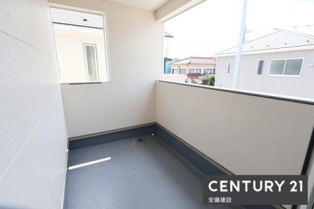 �o���R�j�[�@�y�@�o���R�j�[�@/�@Balcony�@�z
�V����C�ɂ������󂪂ł���C���i�[�o���R�j�[�I
���C�h�o���R�j�[�̂��ߐ��󕨂̗ʂ������Ă����S�ł�