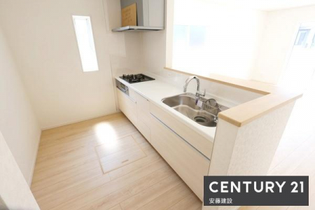 �L�b�`���@�y�@�L�b�`���@/�@Kitchen�@�z
���r���O�����n����I�[�v���L�b�`���ŁA�������̎󂯓n�����X���[�Y
�q���I�ő|�������₷���A��ƌ����̗ǂ��^�b�`���X�����d�l�I
