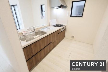 �L�b�`���@�y�@�L�b�`���@/�@Kitchen�@�z
���r���O�����n����I�[�v���L�b�`���ŁA�������̎󂯓n�����X���[�Y�I
��������M��ɂ�����������ɂ����݌v