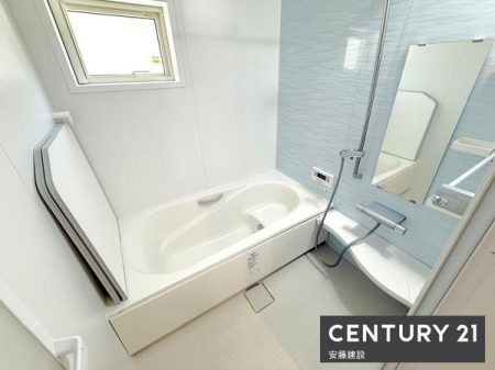 �����@�y�@�����@/�@Bathroom�@�z
�������Ǝ����̃o�X�^�C�����߂��������Ȑ��������闁��
�����g�[�����@��������Ă��芷�C���₷���A�~��͉ߓx�ȉ��x����h���܂�