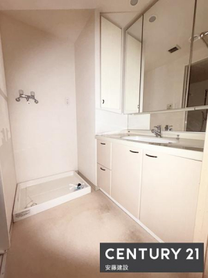 ���ʑ�E���ʏ��@�y�@���ʏ��@/�@Washroom�@�z
�傫�ȋ��Ǝ��[����������Ɨ����ʉ��ϑ䊮���I
�Z���������X�g���X�t���[�ɐg�x�x�ł������ȋ��