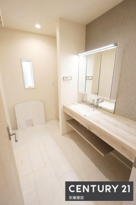 ���ʑ�E���ʏ��@�y�@���ʏ��@/�@Washroom�@�z
�t���t���b�g�Ȑ��ʉ��ϑ䊮���̐��ʏ��I�L���X�^�[�t���̂����Ȃǂ��u���ĕ֗��ȃI�[�v�����[�d�l
�n���K�[�p�C�v�����邽�ߎ����������\