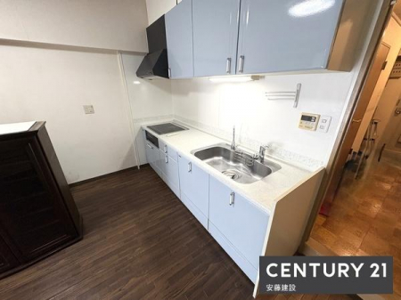 �L�b�`���@�y�@�L�b�`���@/�@Kitchen�@�z
�������ɏW���ł���Ɨ��^�V�X�e���L�b�`��
�①�ɒu���Ă������̎ז��ɂȂ�Ȃ���Ƃ�̋��