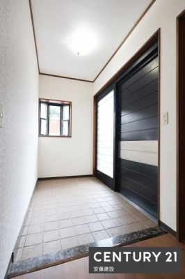 ���ց@�y�@���ց@/�@entrance�@�z
�܂����ɂ������S�ȁA�i����}�����t���b�g�Ȍ��ցI
�����Ȃ��q�l�₲�N�z�̕����X���[�Y�ɏo���肪�ł��܂�