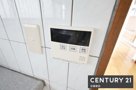 ���̑��@�y�@������@�z
���r���O�����瑀��\�ȋ�����p�l��