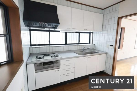 �L�b�`���@�y�@�L�b�`���@/�@Kitchen�@�z
���[�ƍ�ƃX�y�[�X����������m�ۂ����V�X�e���L�b�`��