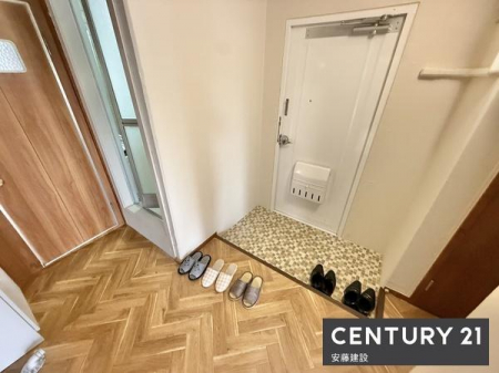 ���ց@�y�@���ց@/�@entrance�@�z
�������������͋C�̌���
