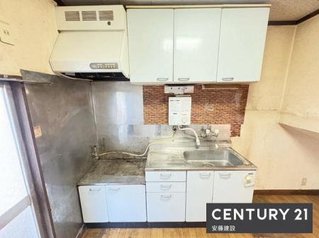 �L�b�`���@�y�@�L�b�`���@/�@Kitchen�@�z
���[�ƍ�ƃX�y�[�X���m�ۂ����L�b�`��