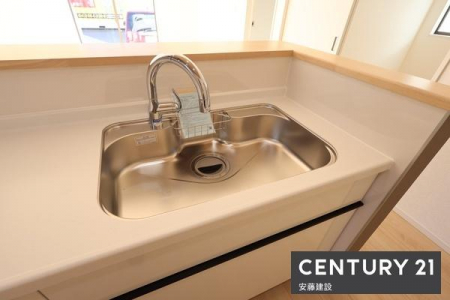 �L�b�`���@�y�@�^�b�`���X�����@/�@Kitchen�@�z
���o�[���삪�Ȃ��Ȃ��������������Ŏ�􂢉\�I
�t�����h���A�􂢏�̑|�������₷���Ȃ�܂��B