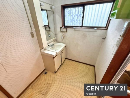���ʑ�E���ʏ��@�y�@���ʏ��@/�@Washroom�@�z
���邭��Ƃ肠��L���̐��ʏ�
���ʉ��ϑ䊮��